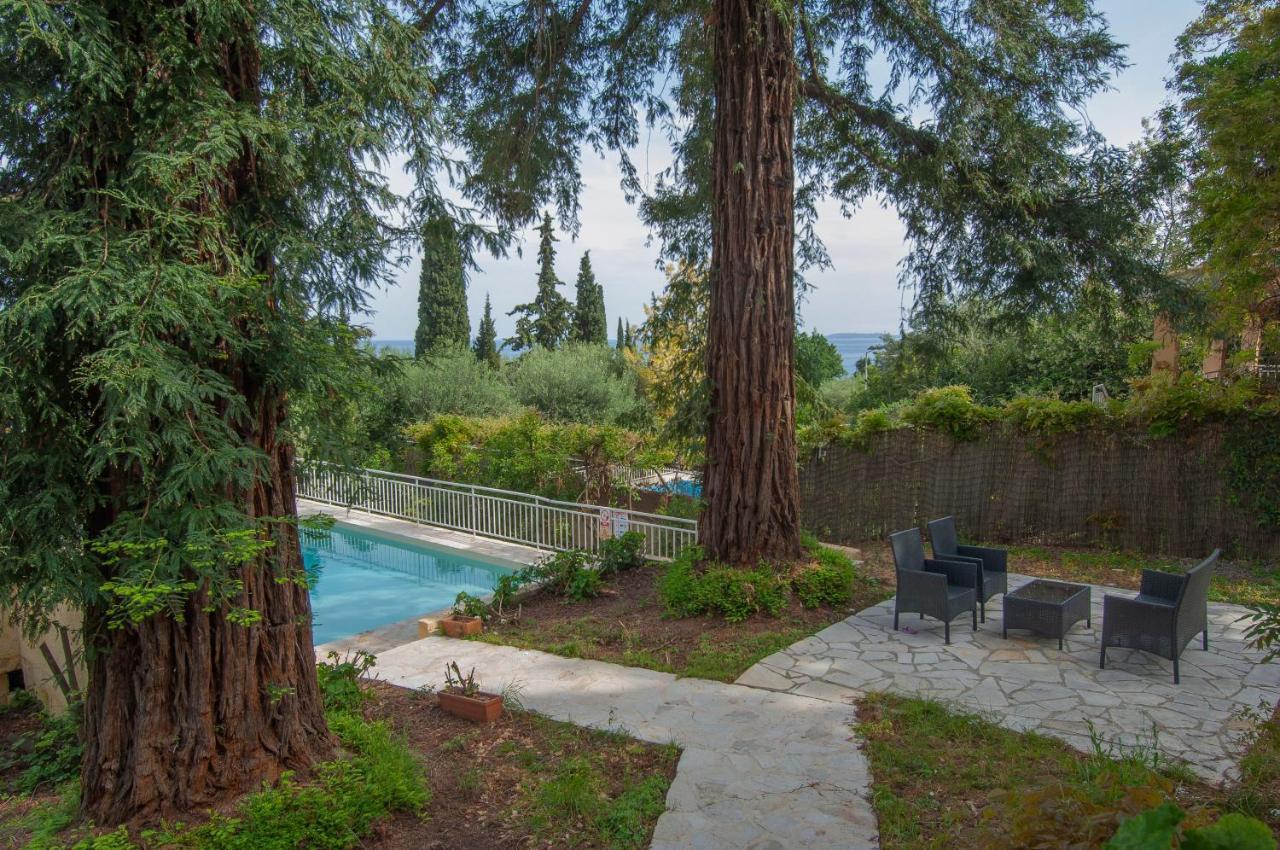 Villa Serena Nisaki  Екстер'єр фото